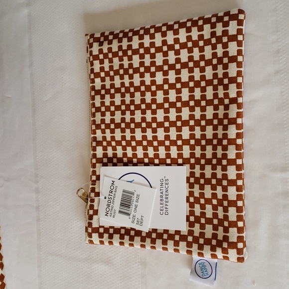 NEW Dance Happy Limited Edition Giada Wide Tote and matching cosmetic bag - Picture 7 of 13